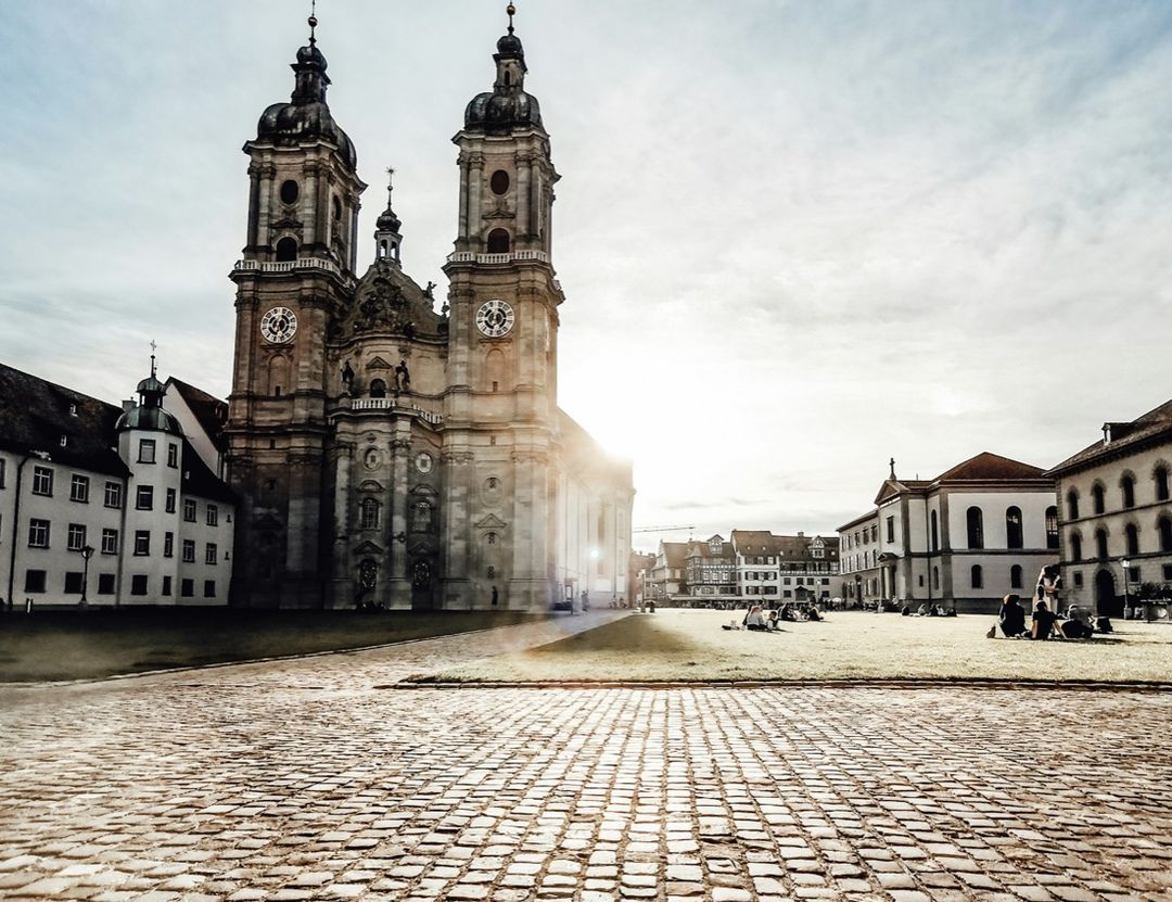 Klosterplatz mit der Kathedrale in St. Gallen